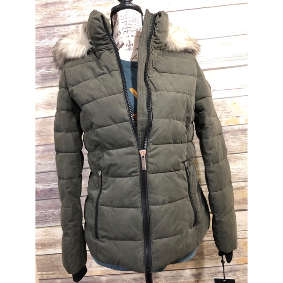 DKNY coat - Picture 3 of 8